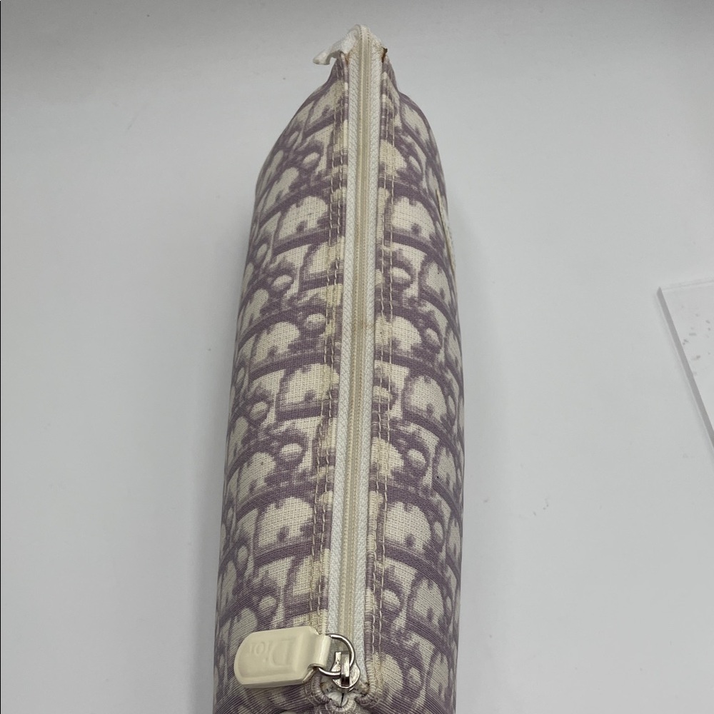 Dior Purple and Cream Cosmetic Case - Picture 9 of 12